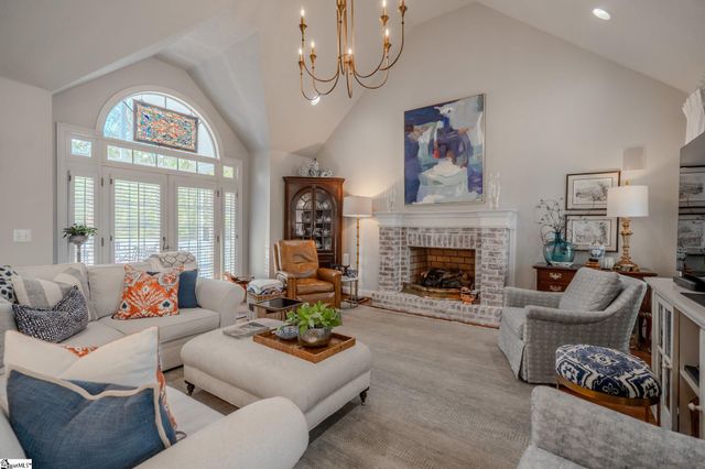 301 Rivercrest Drive, Taylors, SC 29687