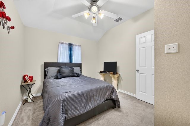 804 Bur Oak Drive, Burleson, TX 76028