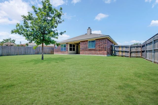 804 Bur Oak Drive, Burleson, TX 76028