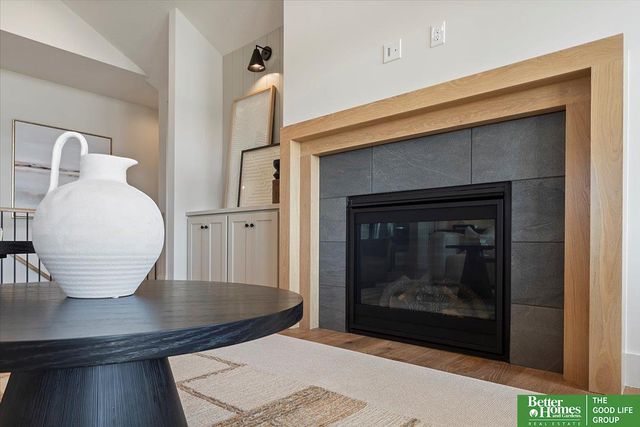3651 S 218 Avenue, Elkhorn, NE 68022