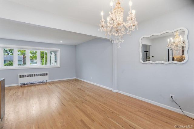 126 Henry Street, Massapequa, NY 11758