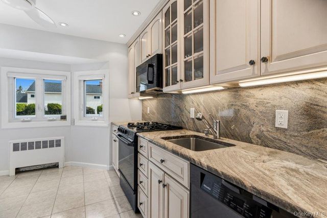 126 Henry Street, Massapequa, NY 11758