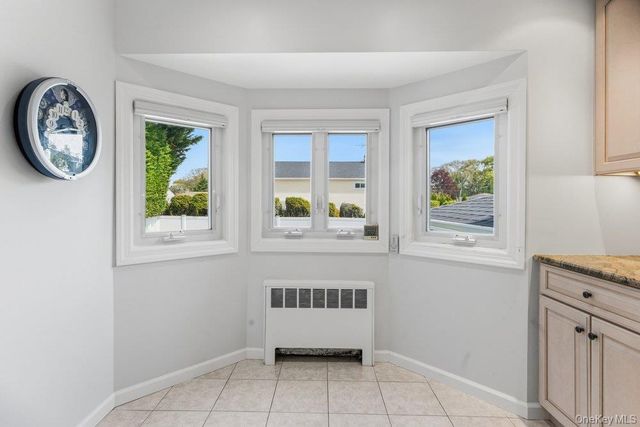 126 Henry Street, Massapequa, NY 11758