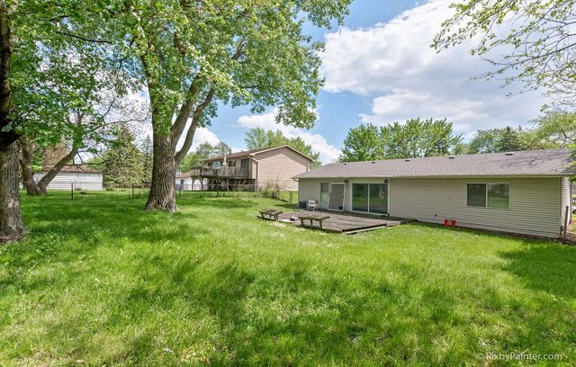 240 Bristol Way, Bolingbrook, IL 60440