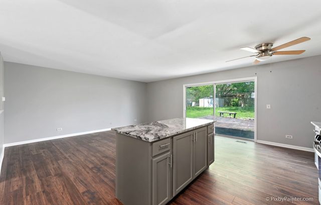 240 Bristol Way, Bolingbrook, IL 60440