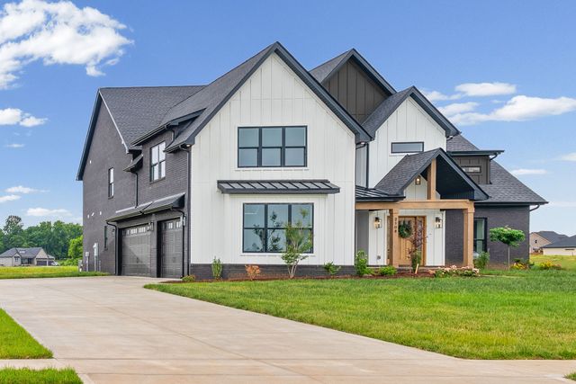 2108 Chivalry Way, Clarksville, TN 37040