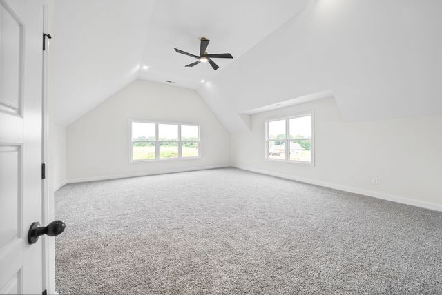 2108 Chivalry Way, Clarksville, TN 37040