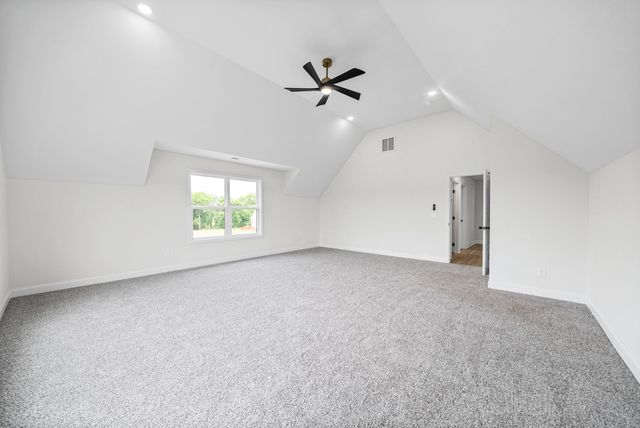 2108 Chivalry Way, Clarksville, TN 37040