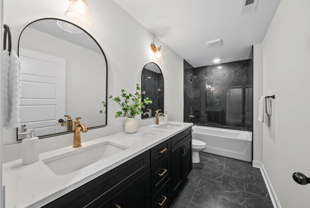 2108 Chivalry Way, Clarksville, TN 37040