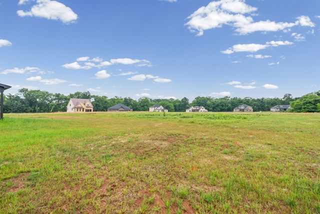 2108 Chivalry Way, Clarksville, TN 37040