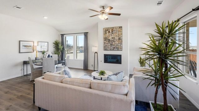 2112 Mantua Farm Boulevard, Anna, TX 75409