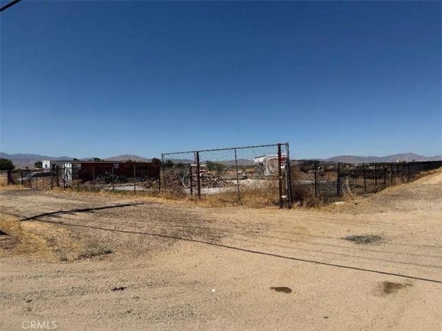 37000 90th East, Sun Village, CA 93543