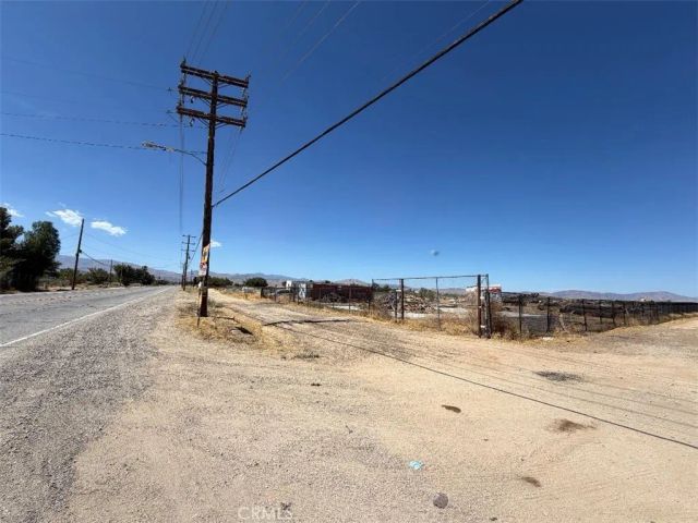 37000 90th East, Sun Village, CA 93543