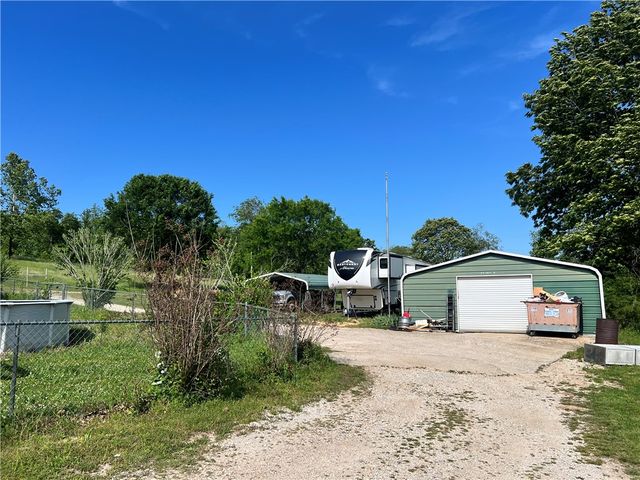 272 Madison 8105, Hindsville, AR 72738