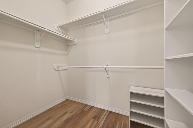 9218 E Lakeside Drive, Magnolia, TX 77354