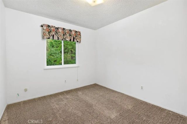 39566 Clearwater Drive, Oak Glen, CA 92399