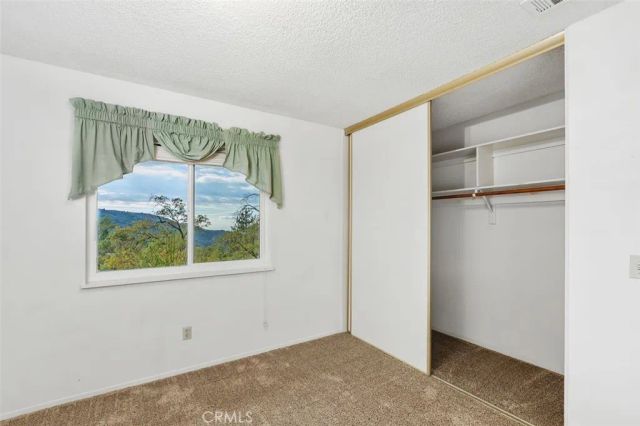 39566 Clearwater Drive, Oak Glen, CA 92399