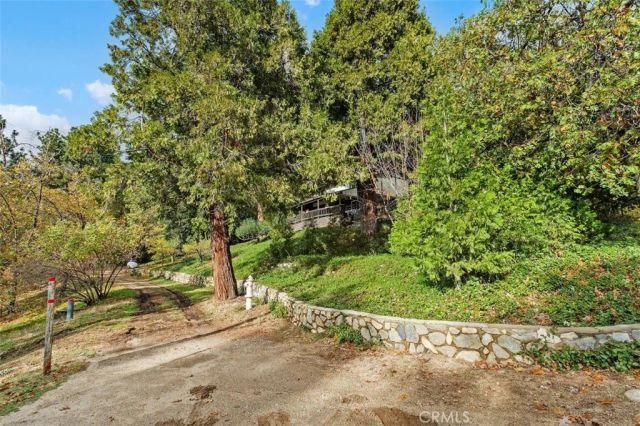 39566 Clearwater Drive, Oak Glen, CA 92399