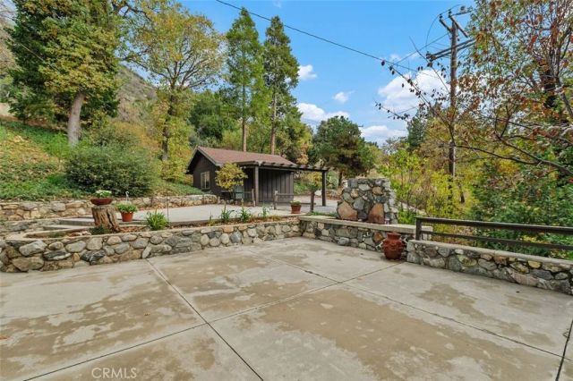 39566 Clearwater Drive, Oak Glen, CA 92399