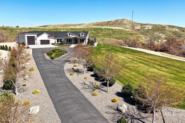 16368 Brunello Ct, Caldwell, ID 83607