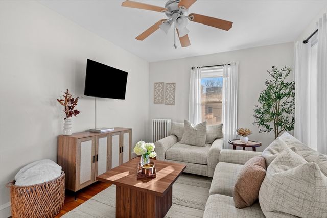 1666 Commonwealth Ave 26, Boston, MA 02135