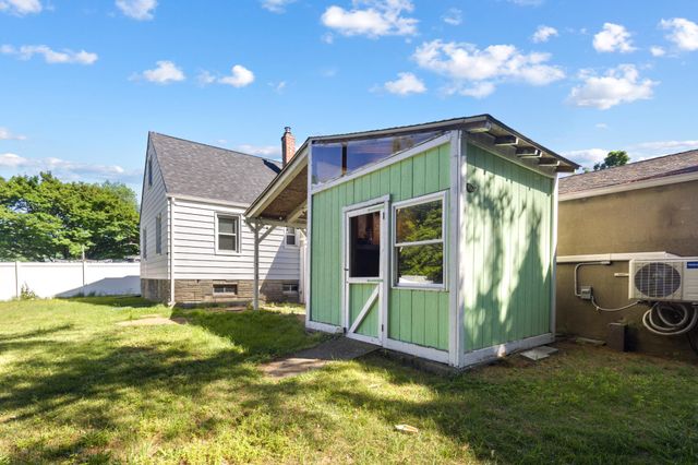 4 VIRGINIA AVE, Palmyra, NJ 08065