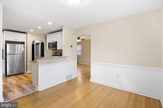 4 VIRGINIA AVE, Palmyra, NJ 08065
