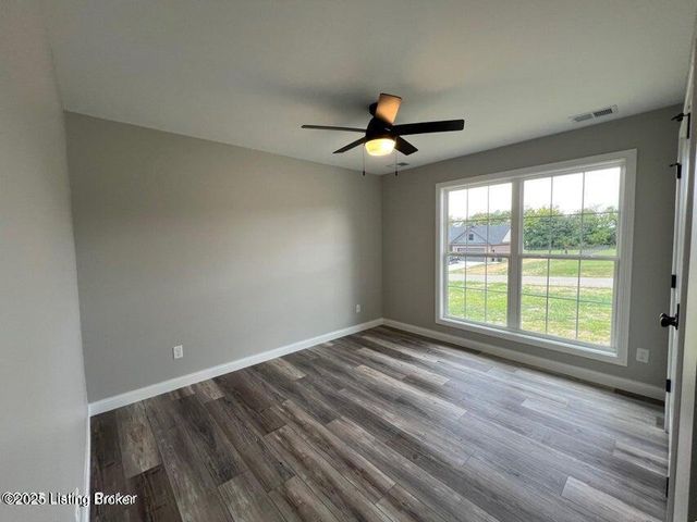 222 Open Meadow Dr, Bardstown, KY 40004
