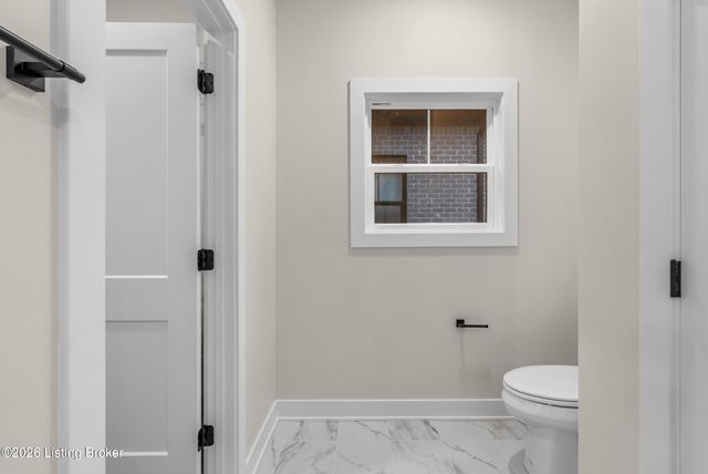 4657 Red Tail Ridge, Jeffersonville, IN 47130