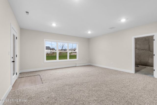 4657 Red Tail Ridge, Jeffersonville, IN 47130