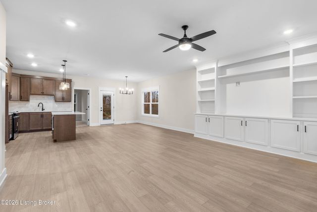 4657 Red Tail Ridge, Jeffersonville, IN 47130