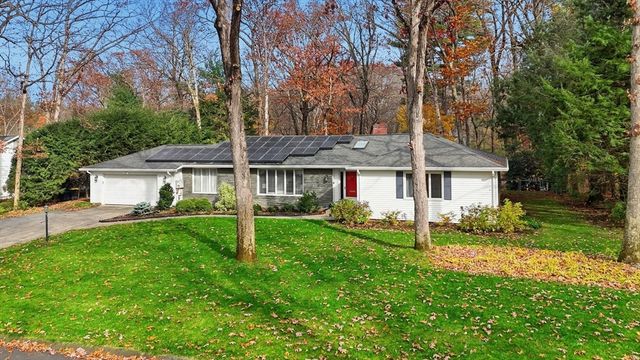 47 Academy Dr, Longmeadow, MA 01106