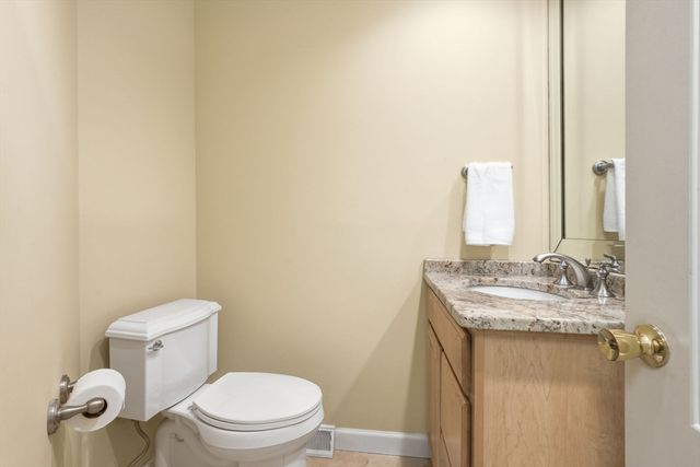 47 Academy Dr, Longmeadow, MA 01106