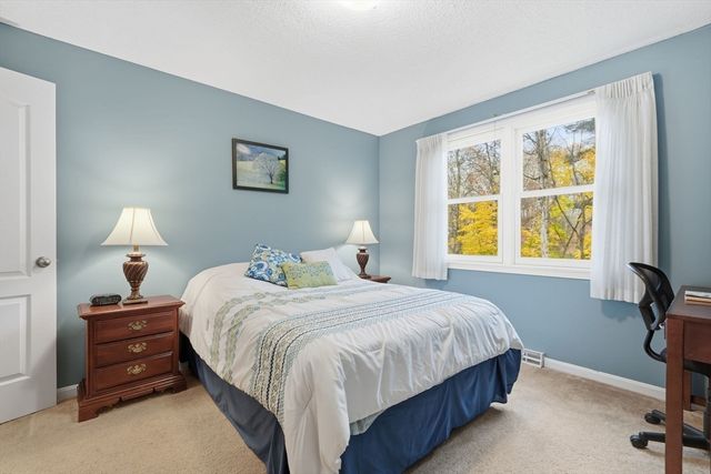 47 Academy Dr, Longmeadow, MA 01106