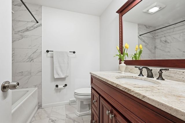 47 Academy Dr, Longmeadow, MA 01106