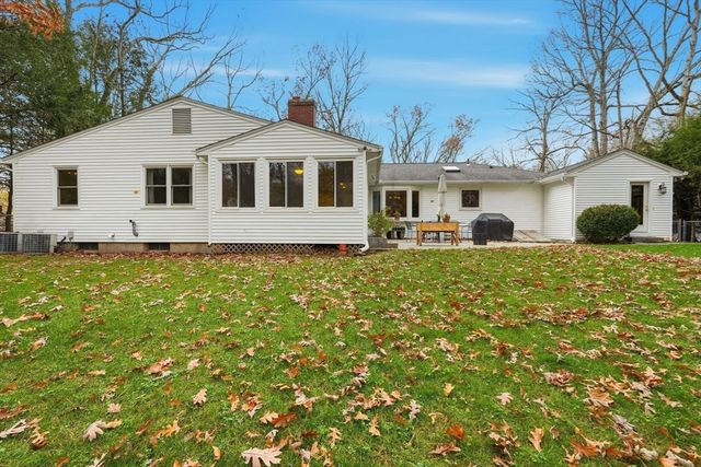 47 Academy Dr, Longmeadow, MA 01106