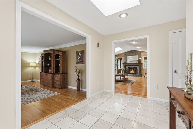 47 Academy Dr, Longmeadow, MA 01106