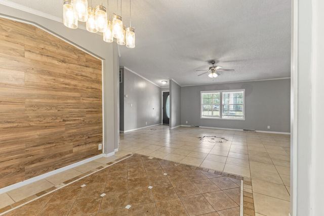 250 W Medina Street, Summerville, SC 29483