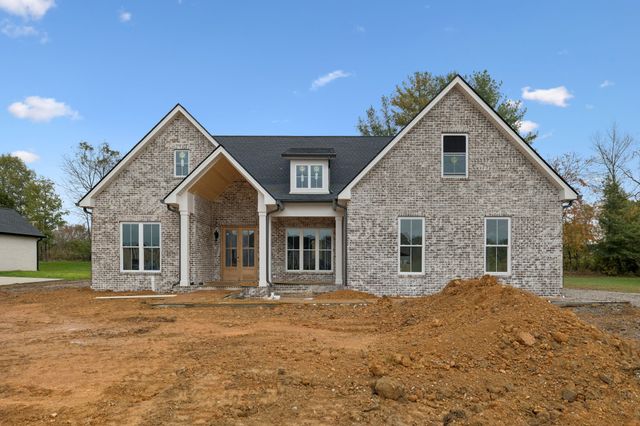 405 Chestnut Oak Ave, Smithville, TN 37166