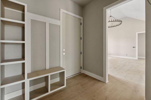 405 Chestnut Oak Ave, Smithville, TN 37166