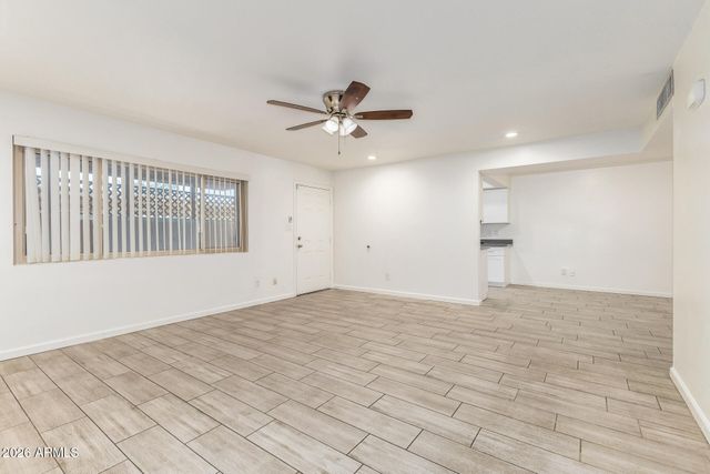 5966 W AUGUSTA Avenue, Glendale, AZ 85301