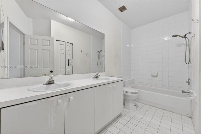 7802 Catalina Circle, Tamarac, FL 33321