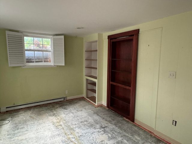 6393 Center Road, Peninsula Twp, MI 49686