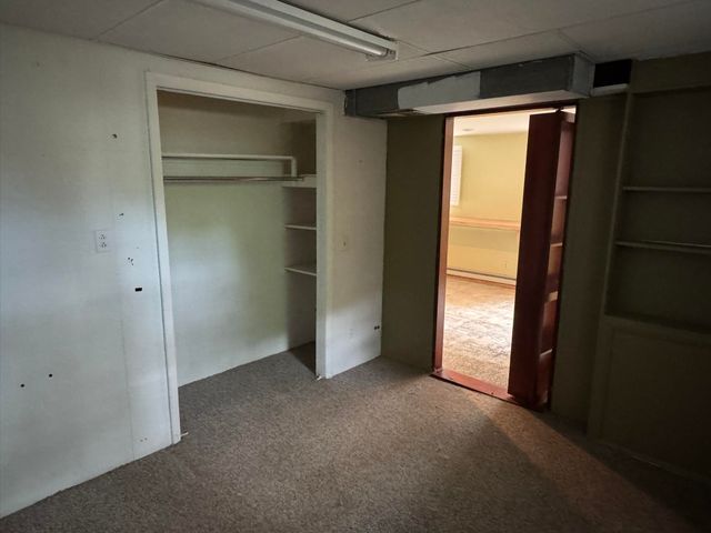 6393 Center Road, Peninsula Twp, MI 49686