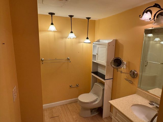 6393 Center Road, Peninsula Twp, MI 49686