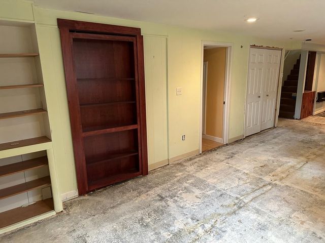 6393 Center Road, Peninsula Twp, MI 49686