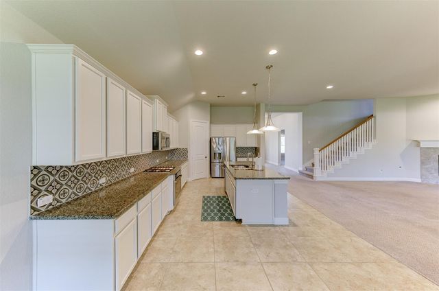 4703 Eagle Cove Lane, League City, TX 77573