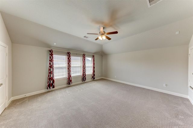 4703 Eagle Cove Lane, League City, TX 77573