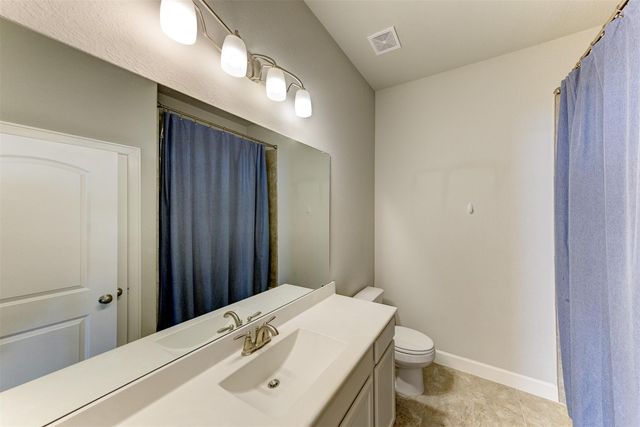 4703 Eagle Cove Lane, League City, TX 77573