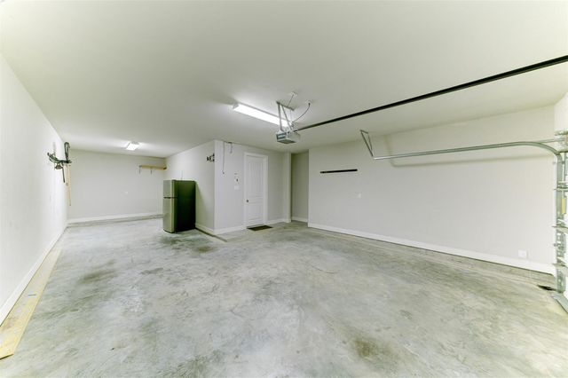 4703 Eagle Cove Lane, League City, TX 77573